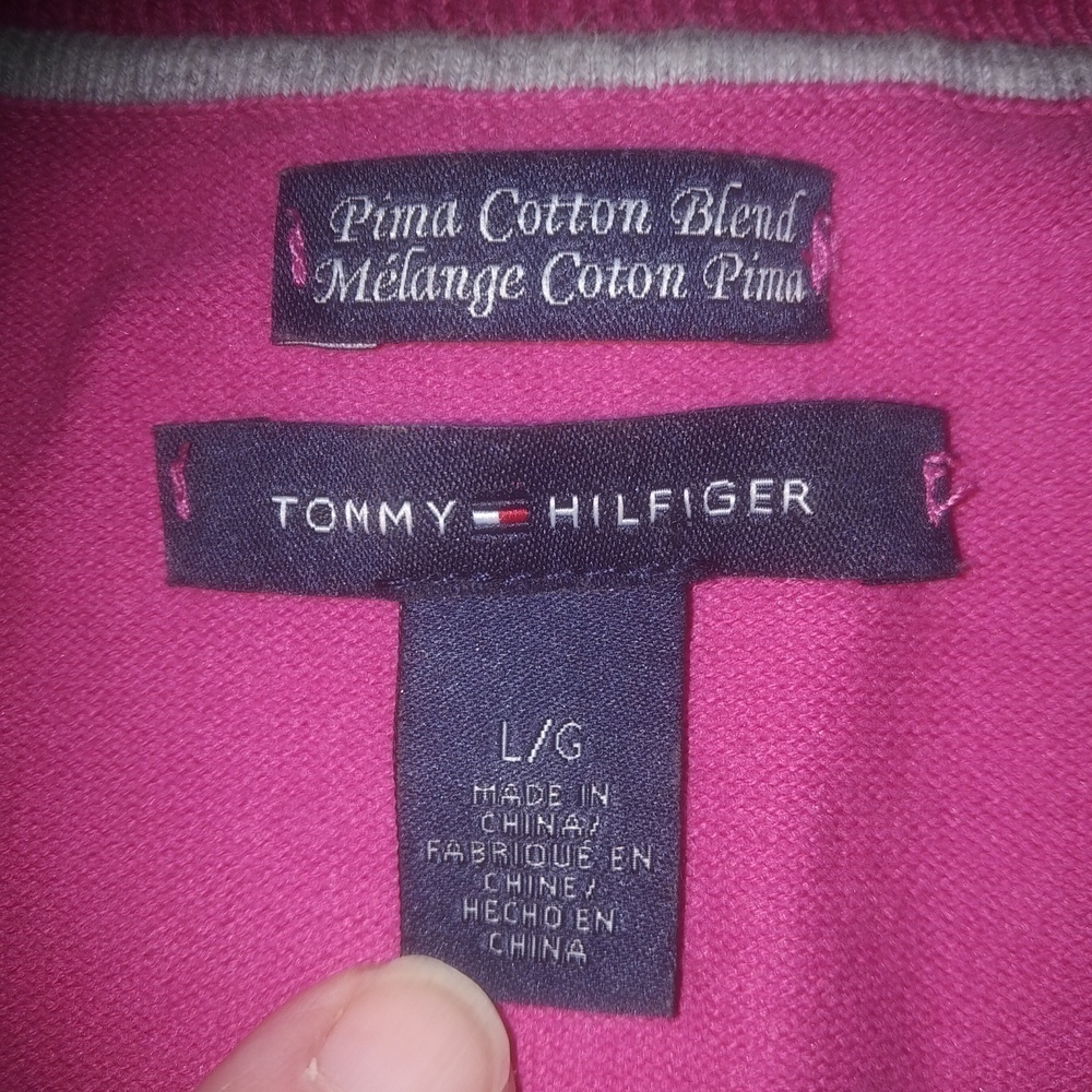 TH Pima Cotton Blend Fuschia V Neck Women's Sweater Size L EUC - Picture 9 of 15